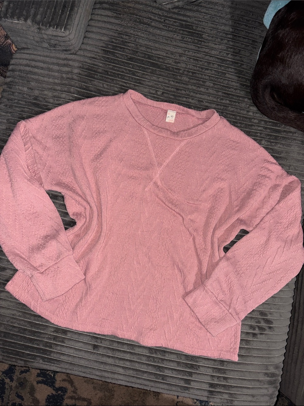 Women's Pink Crewneck Sweater - Casual Scoop Knit - Picture 1 of 1